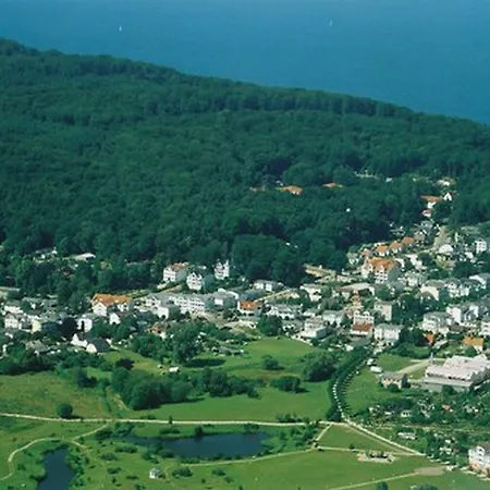 Selliner Hof Зеллин